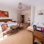 Eden Palace Au Montreux