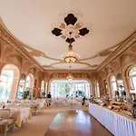 Eden Palace Au Montreux