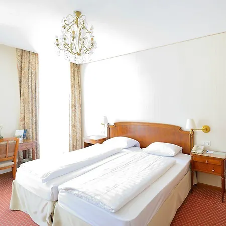 Eden Palace Au Hotel 4*