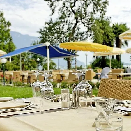 Eden Palace Au 4*