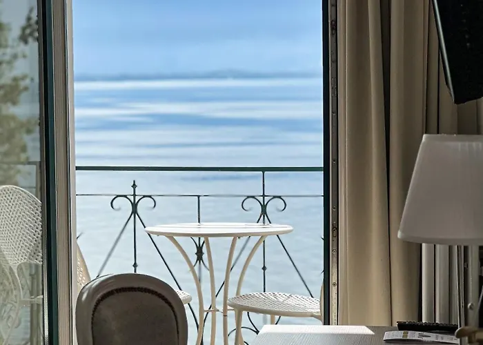 Eden Palace Au Otel Montrö