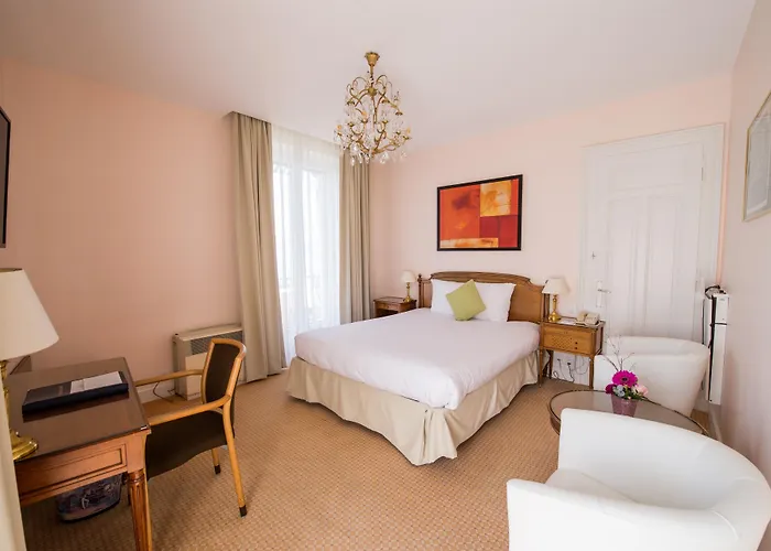 إيدن بالاس أو لاك