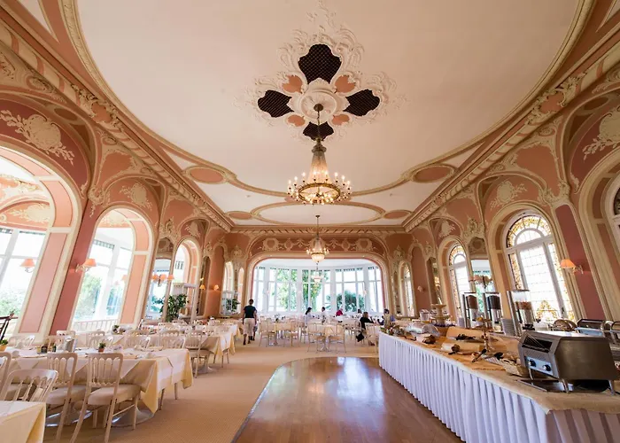 Eden Palace Au Montrö