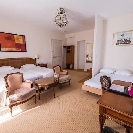 Eden Palace Au Монтрё