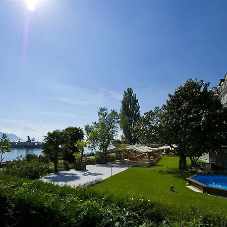 Eden Palace Au Hotel