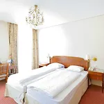Eden Palace Au Szálloda 4*