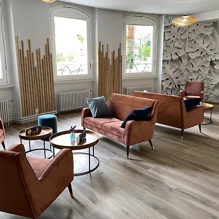 에덴 팔라스 오 락 4*