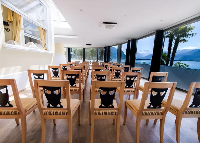 Eden Palace Au Hotel 4*